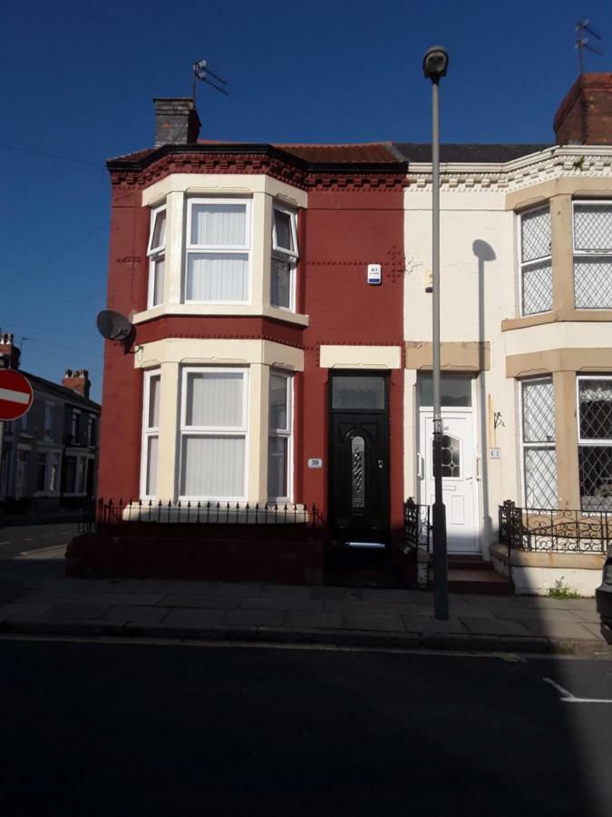 39 Cowley Road Villa Liverpool Exterior photo
